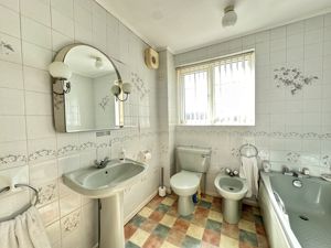 Photo 20- click for photo gallery